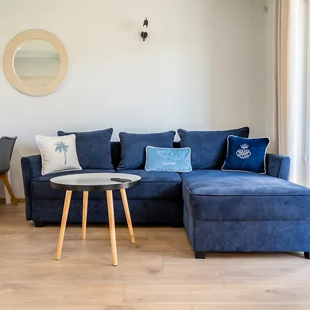 Lagos Apartman Karwia