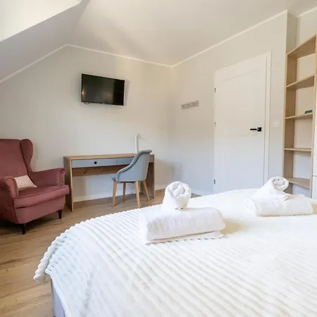 Lagos Apartman Karwia